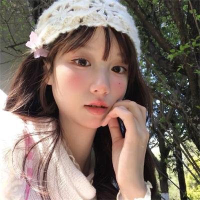 山上的松树